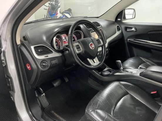 FIAT-FREEMONT-2014