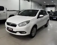 FIAT GRAND SIENA 1.4 MPI ATTRACTIVE 8V FLEX 4P MANUAL FIAT GRAND SIENA 1.4 MPI ATTRACTIVE 8V FLEX 4P MANUAL