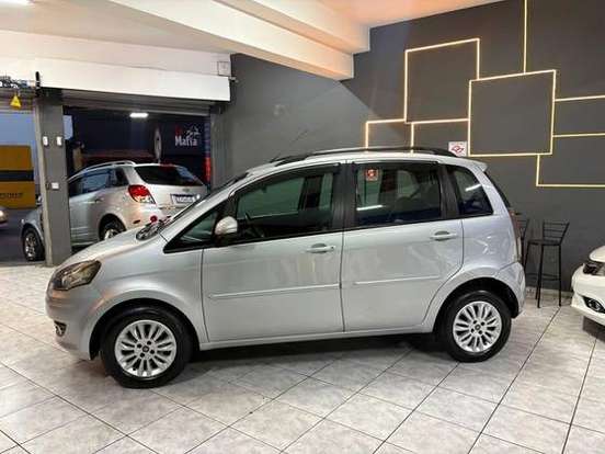 FIAT-IDEA-1.4 MPI ATTRACTIVE 8V FLEX 4P MANUAL FIAT-IDEA-2011