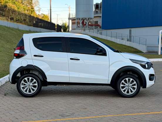 FIAT-MOBI-2023