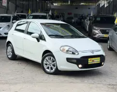 FIAT PUNTO 1.4 ATTRACTIVE 8V FLEX 4P MANUAL FIAT PUNTO 1.4 ATTRACTIVE 8V FLEX 4P MANUAL