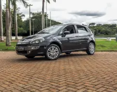 FIAT PUNTO 1.6 ESSENCE 16V FLEX 4P MANUAL FIAT PUNTO 1.6 ESSENCE 16V FLEX 4P MANUAL
