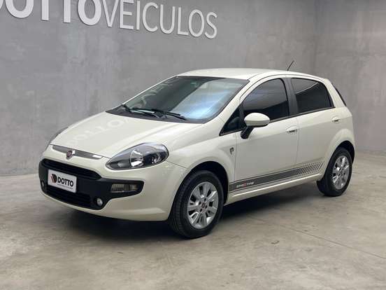 FIAT-PUNTO-2015