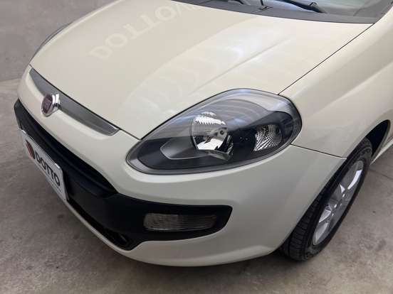 FIAT-PUNTO-2015