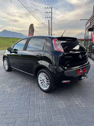 FIAT-PUNTO-1.6 ESSENCE 16V FLEX 4P MANUAL FIAT-PUNTO-2014