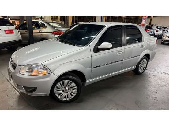 FIAT-SIENA-2013