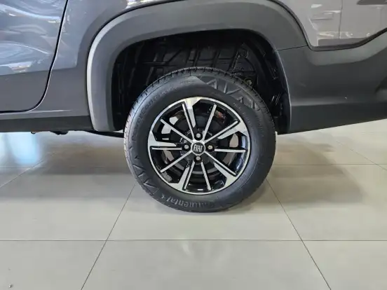 FIAT-STRADA-2024