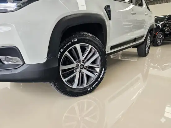 FIAT-STRADA-2024