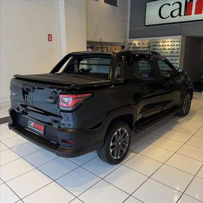 FIAT-STRADA-2024