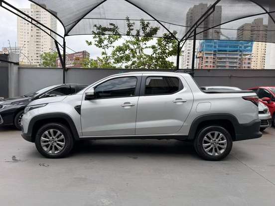FIAT-STRADA-2024