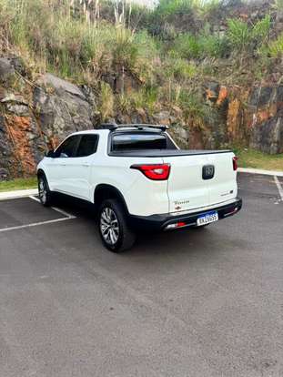 FIAT-TORO-2021
