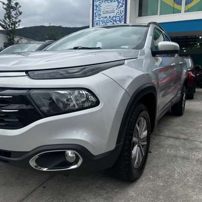 FIAT-TORO-2017