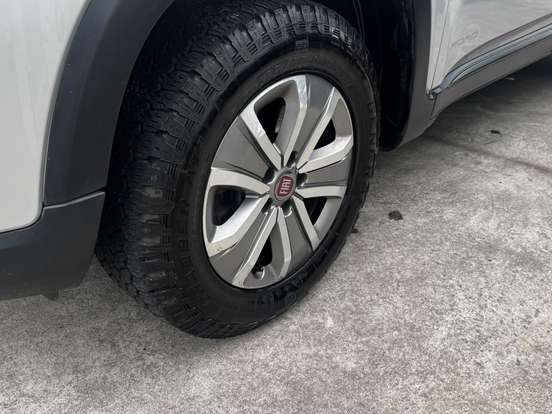 FIAT-TORO-1.8 16V EVO FLEX FREEDOM AT6 FIAT-TORO-2017