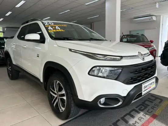 FIAT-TORO-2020