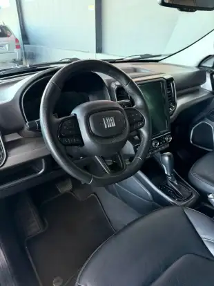 FIAT-TORO-2023