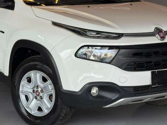 FIAT-TORO-2.0 16V TURBO DIESEL FREEDOM 4WD MANUAL FIAT-TORO-2017