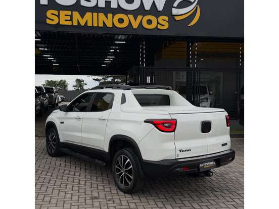 FIAT-TORO-2021