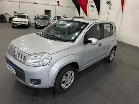FIAT-UNO-1.0 EVO VIVACE 8V FLEX 4P MANUAL FIAT-UNO-2015