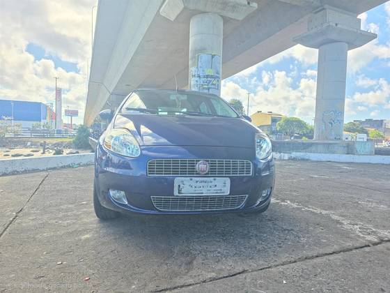 FIAT PUNTO 1.8 HLX 8V FLEX 4P MANUAL
