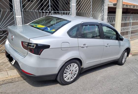 FIAT GRAND SIENA 1.4 MPI ATTRACTIVE 8V FLEX 4P MANUAL