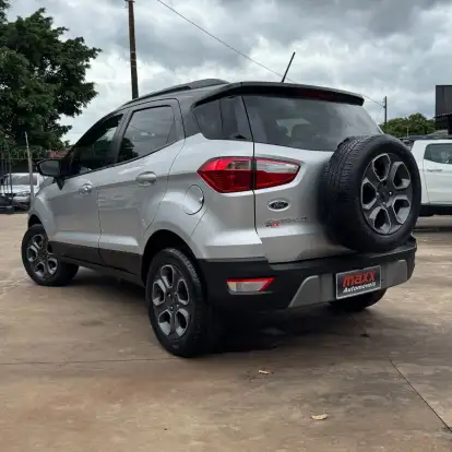 FORD-ECOSPORT-2020