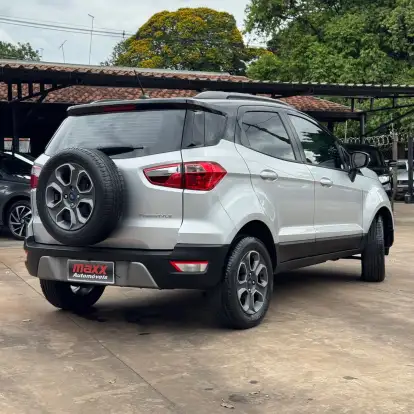 FORD-ECOSPORT-2020