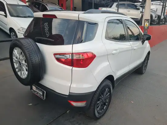 FORD-ECOSPORT-1.6 SE 16V FLEX 4P MANUAL FORD-ECOSPORT-2014