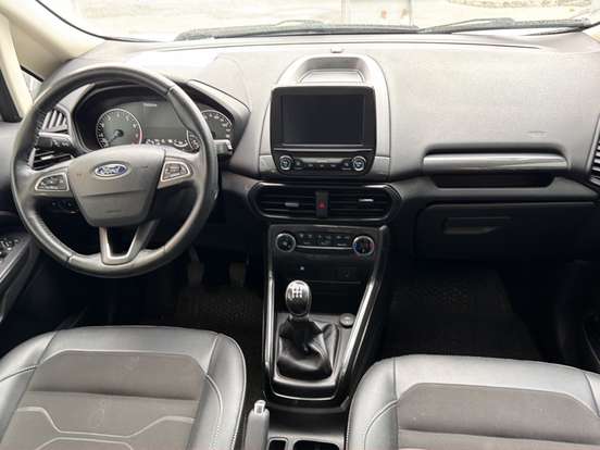 FORD-ECOSPORT-2020