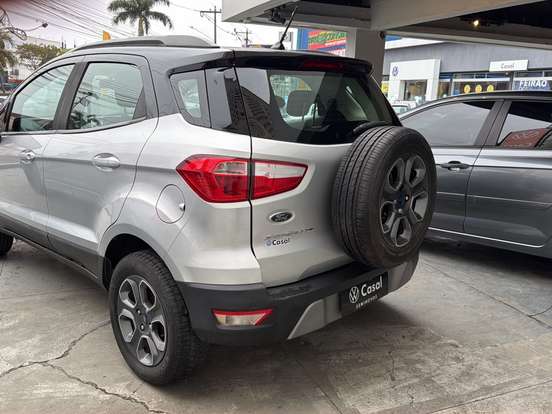 FORD-ECOSPORT-2020