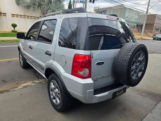 FORD-ECOSPORT-2012