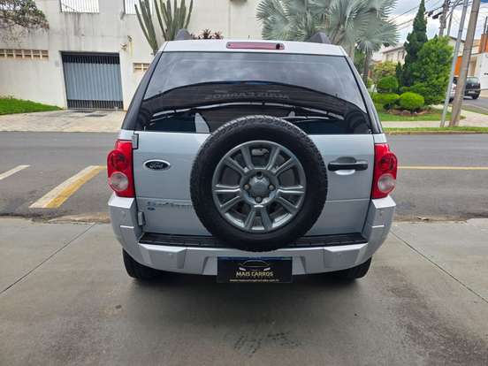 FORD-ECOSPORT-2012