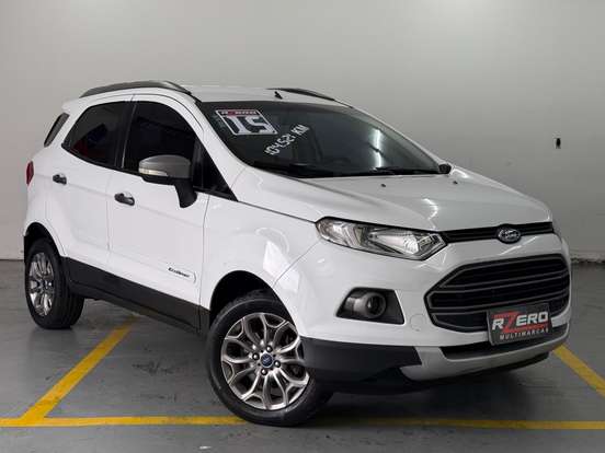 FORD-ECOSPORT-2015
