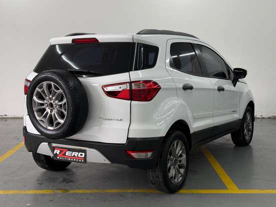 FORD-ECOSPORT-2015