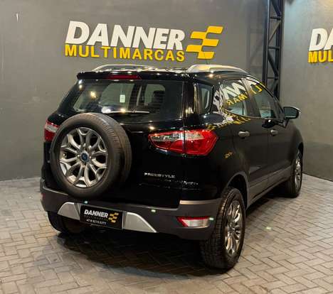 FORD-ECOSPORT-2016