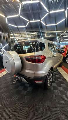 FORD-ECOSPORT-2016