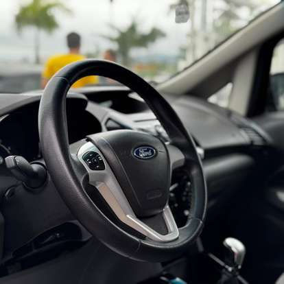 FORD-ECOSPORT-2013