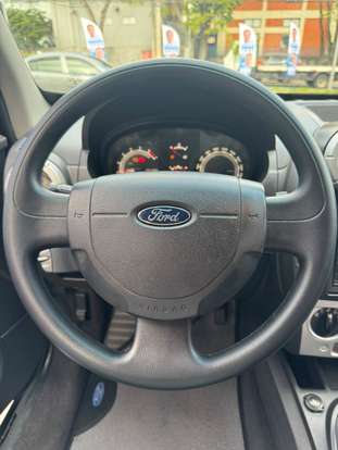 FORD-ECOSPORT-2010
