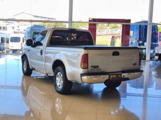 FORD-F-250-4.2 XL 4X2 CS TURBO INTERCOOLER DIESEL 2P MANUAL FORD-F-250-2003