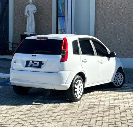 FORD-FIESTA-2013
