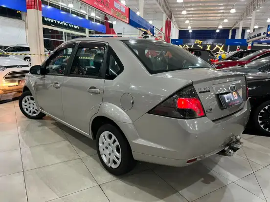 FORD-FIESTA-1.6 ROCAM SE 8V FLEX 4P MANUAL FORD-FIESTA-2014
