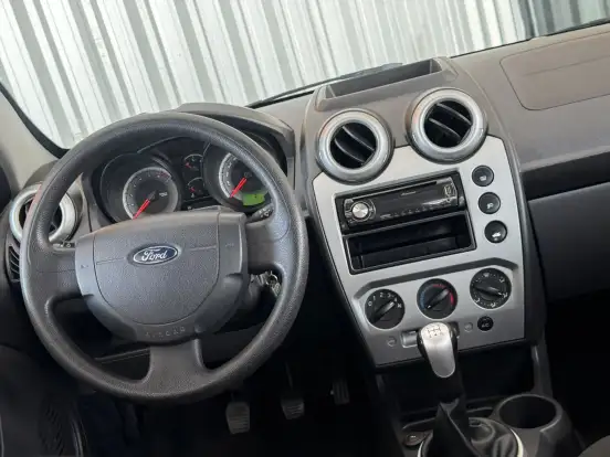 FORD-FIESTA-1.6 ROCAM SEDAN 8V FLEX 4P MANUAL FORD-FIESTA-2014
