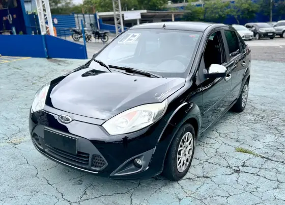 FORD FIESTA 1.6 SE SEDAN 16V FLEX 4P MANUAL