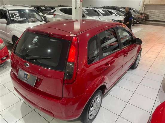 FORD-FIESTA-2013