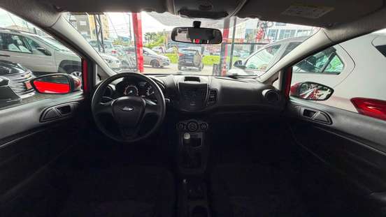 FORD-FIESTA-2015