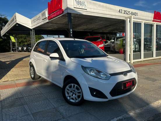 FORD-FIESTA-2012