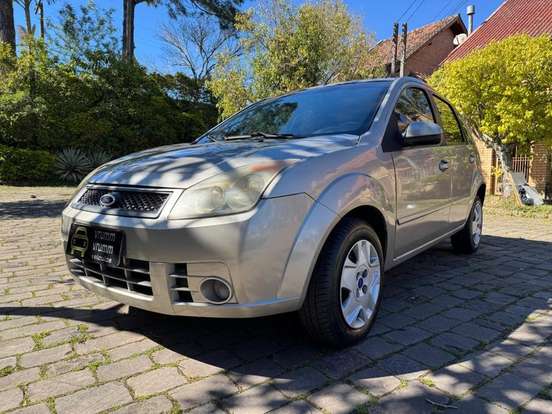 FORD-FIESTA-2009