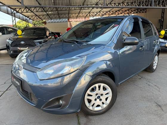 FORD FIESTA 1.6 MPI CLASS HATCH 8V FLEX 4P MANUAL