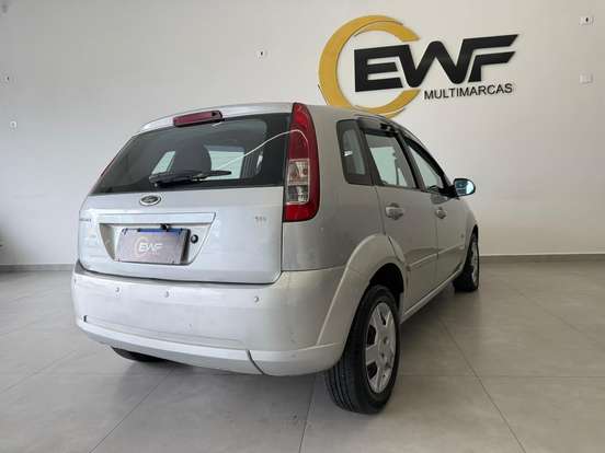 FORD-FIESTA-2009
