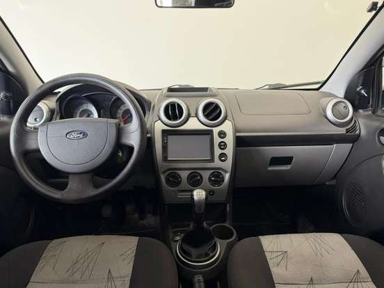 FORD-FIESTA-2009