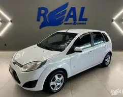 FORD FIESTA 1.6 ROCAM SE 8V FLEX 4P MANUAL FORD FIESTA 1.6 ROCAM SE 8V FLEX 4P MANUAL